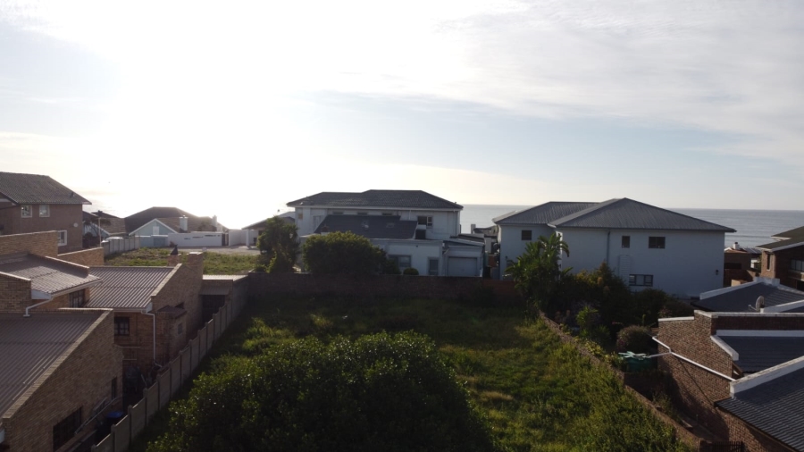 0 Bedroom Property for Sale in Wavecrest Eastern Cape